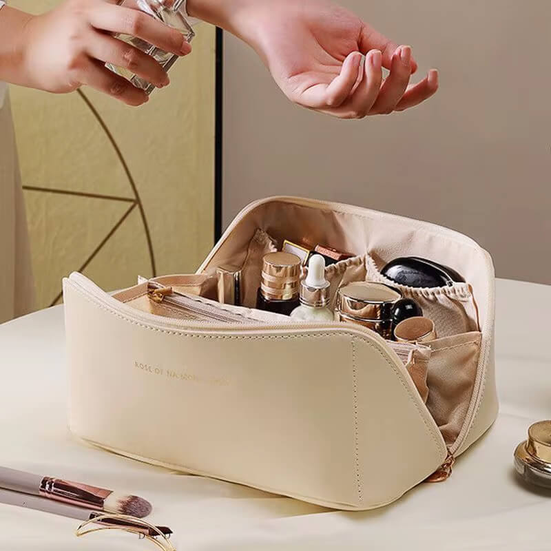 Portable Waterproof Makeup Bag – Smart Storage for Everyday Beauty