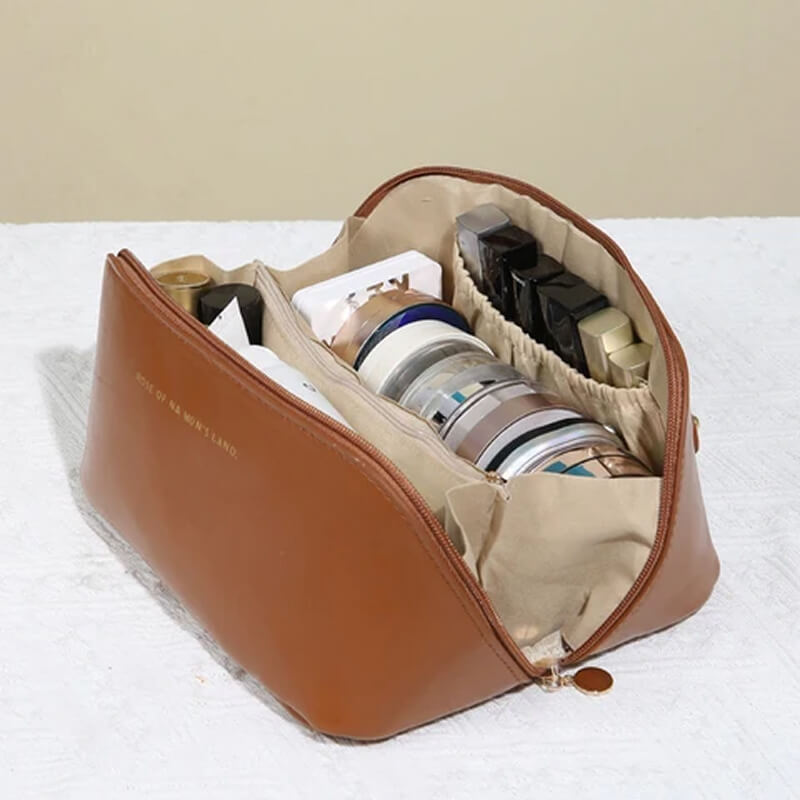 Portable Waterproof Makeup Bag – Smart Storage for Everyday Beauty